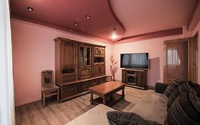 Luxury Ultracentral